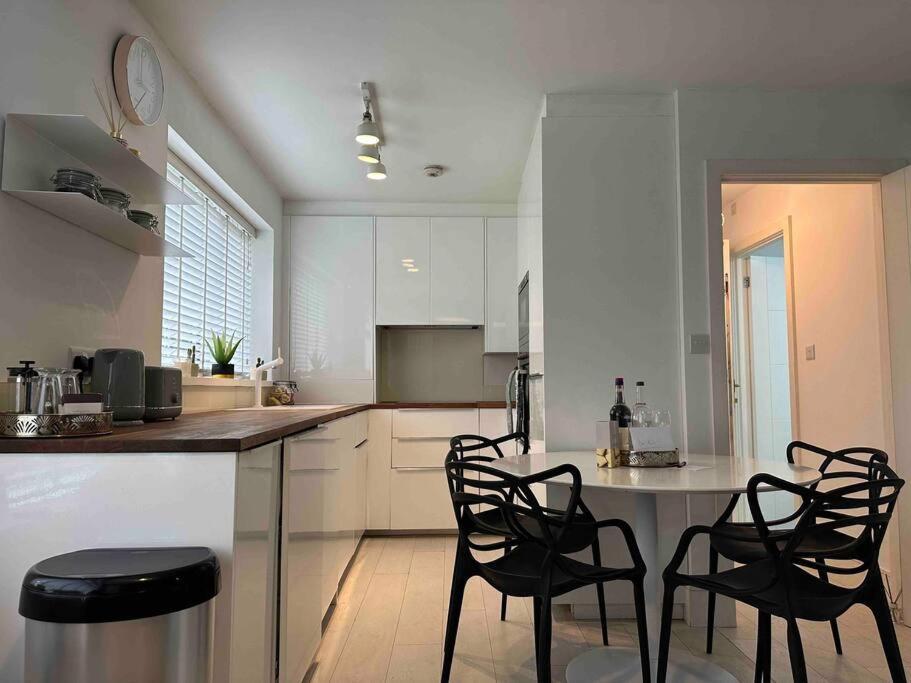 Apartmán Chetwynd Paradise Londýn Exteriér fotografie